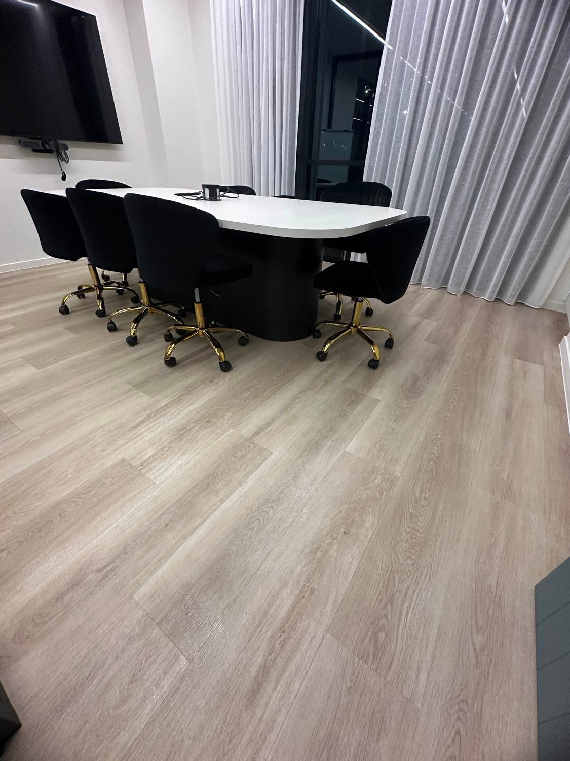 Office cleaning Gold Coast meeting room after a Gold Keys clean