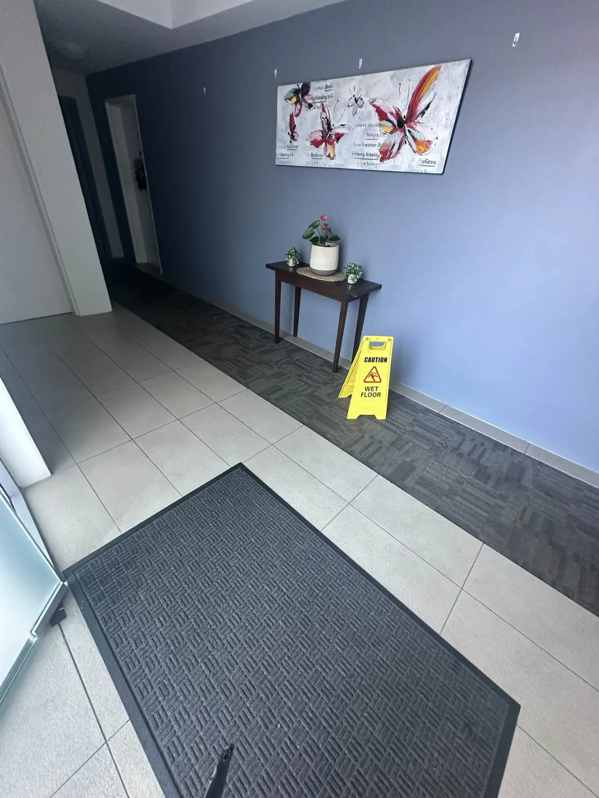 Strata cleaning Gold Coast residential lobby corridor after a Gold Keys clean